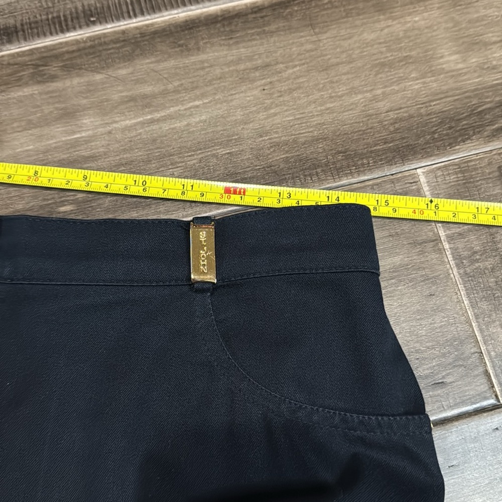 Excellent condition St John Sport Slacks - Picture 8 of 10
